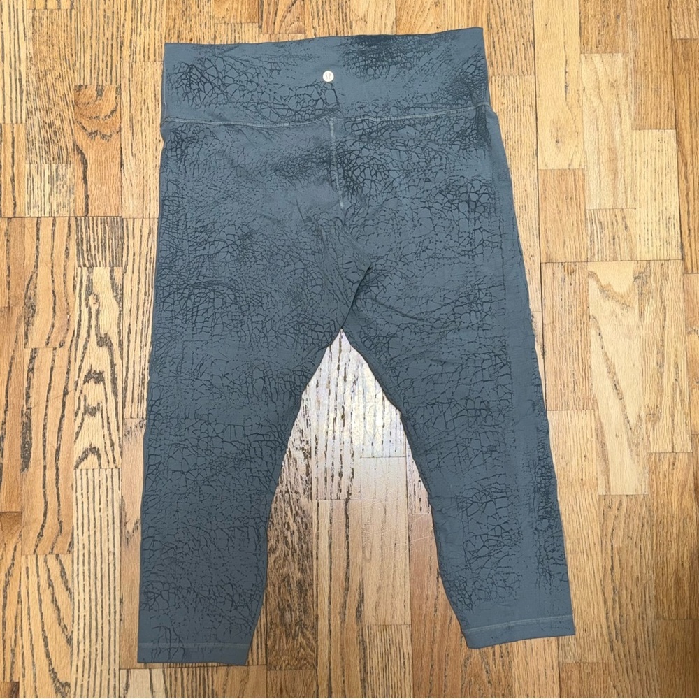 Lululemon Wunder Train HR Tight 23” Dye Size 16 Thread Dye Rover Black‎ TRD4